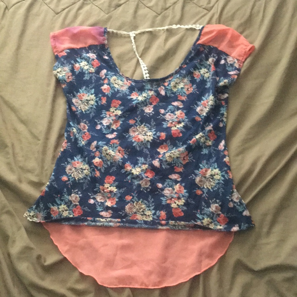 Floral tee